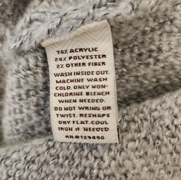 Sonoma, Large, Womens Light Gray with Silver Metallic Thread Sweater - Picture 4 of 6